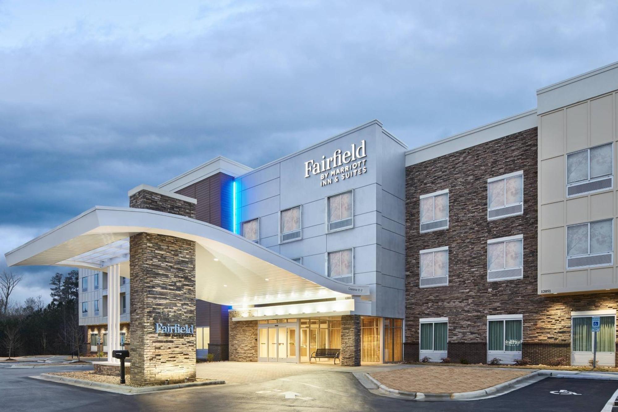 Fairfield Inn & Suites By Marriott Raleigh Wake Forest Exterior photo